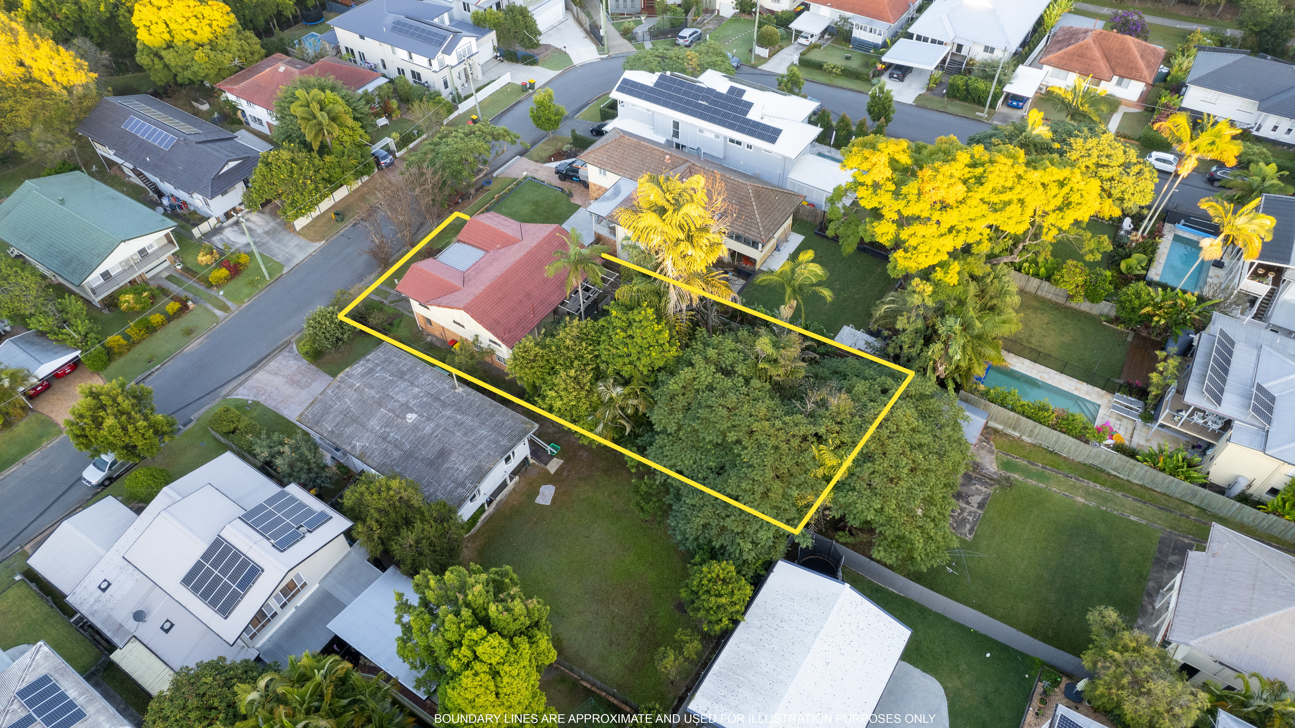 11 GLEBE ST, GORDON PARK QLD 4031, 0 chambres, 0 salles de bain, House