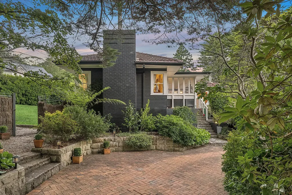 Leura 3 Slaapkamer Open Home Saturday 1.00 - 1.30