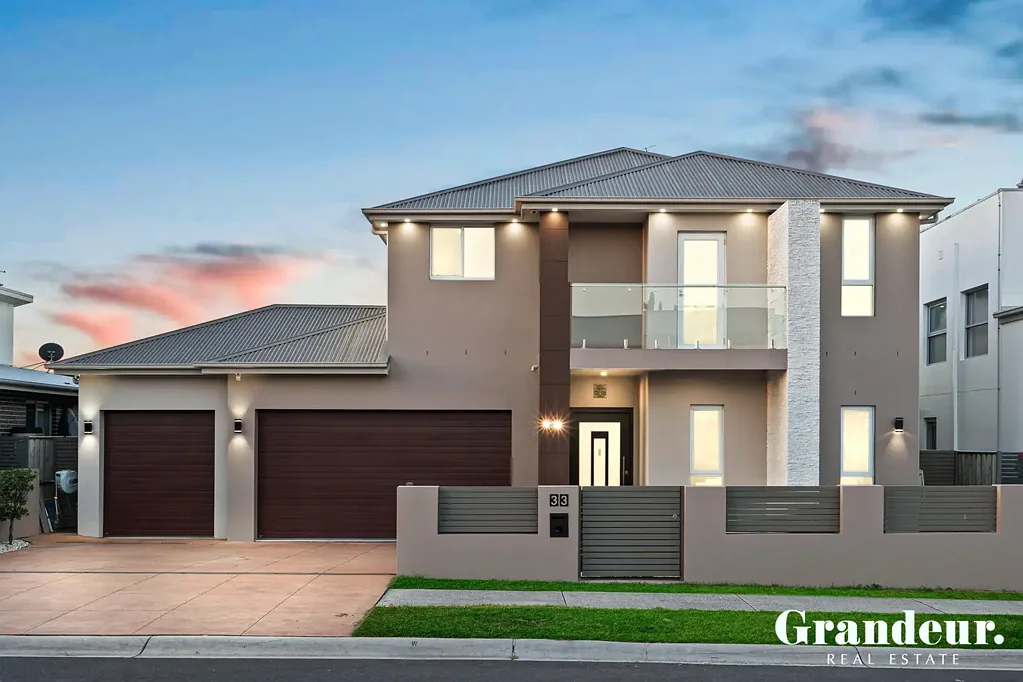 33 Jenkinson Drive, Elizabeth Hills, NSW 2171
