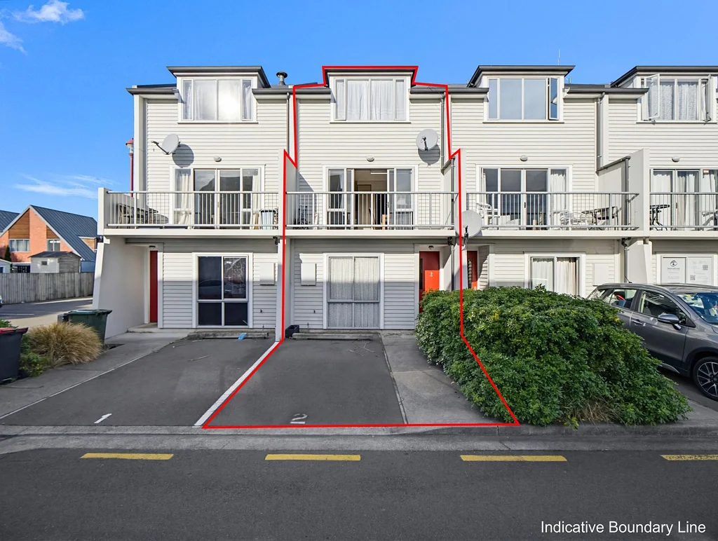 Addington 5房  Five-Bedroom Flexibility - Investment Opportunity