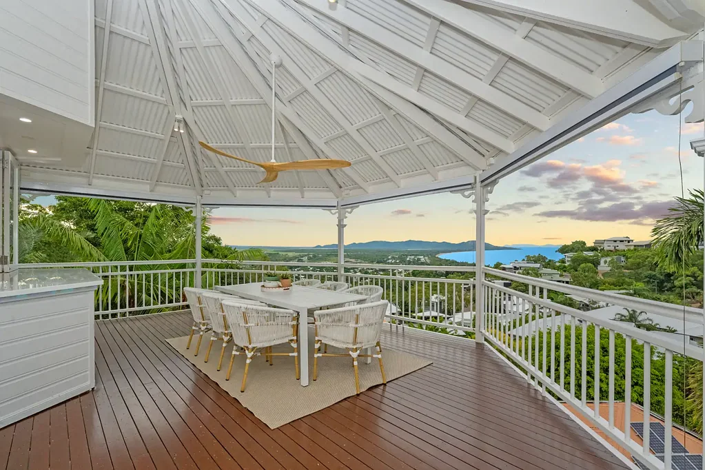 5 Kensington Court, Castle Hill, QLD 4810