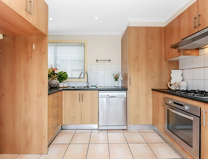 1/1628 Dandenong Road, Huntingdale, VIC 3166, 3房, 2浴, Townhouse