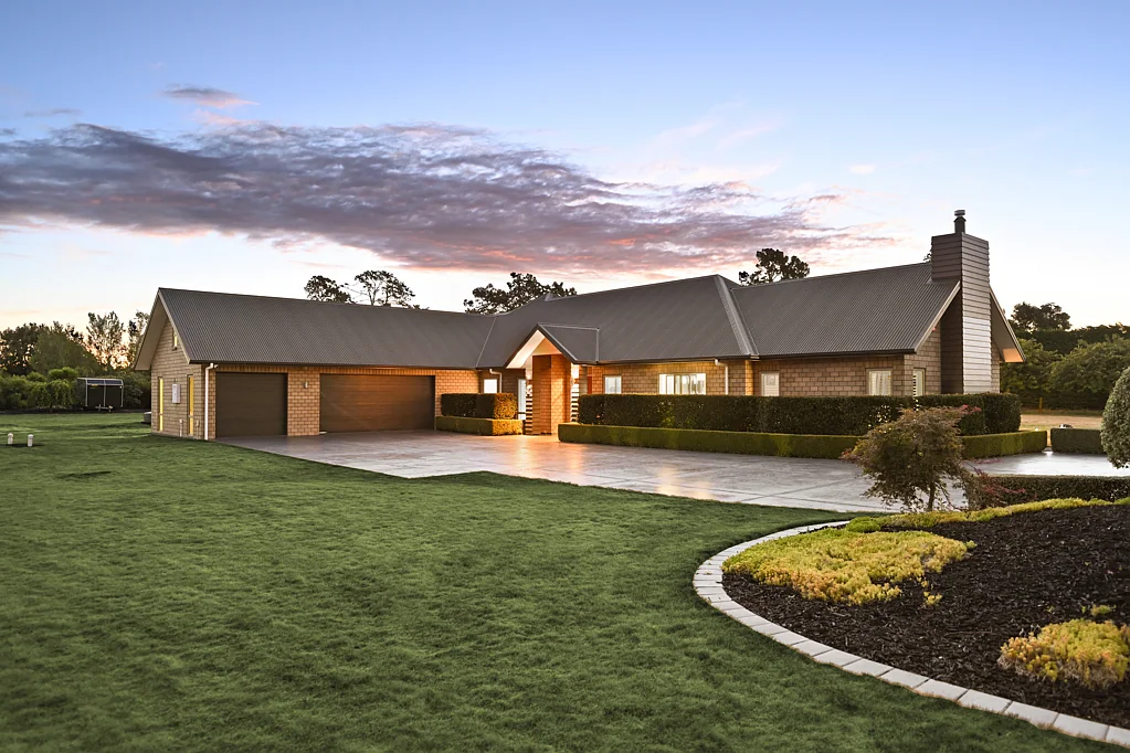 Matangi 4Habitaciones Our Owners Say "Sell, We Are Leaving"