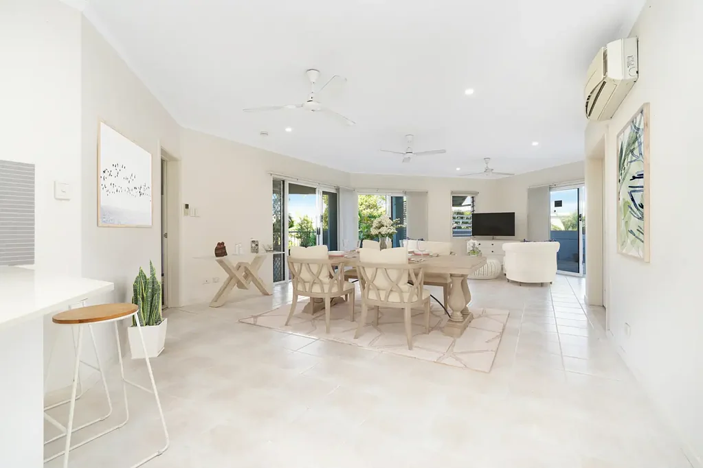 Larrakeyah 3कमरा Gorgeous Cullen Bay Location - Massive Terrace with water views