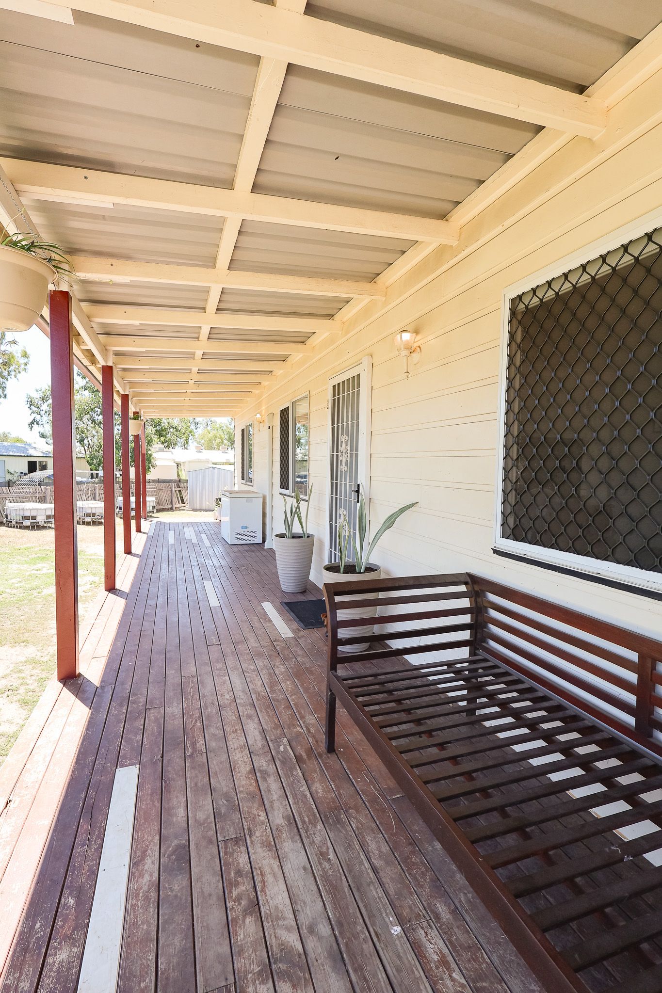 21 POWELL ST, ROMA QLD 4455, 0 Bedrooms, 0 Bathrooms, House