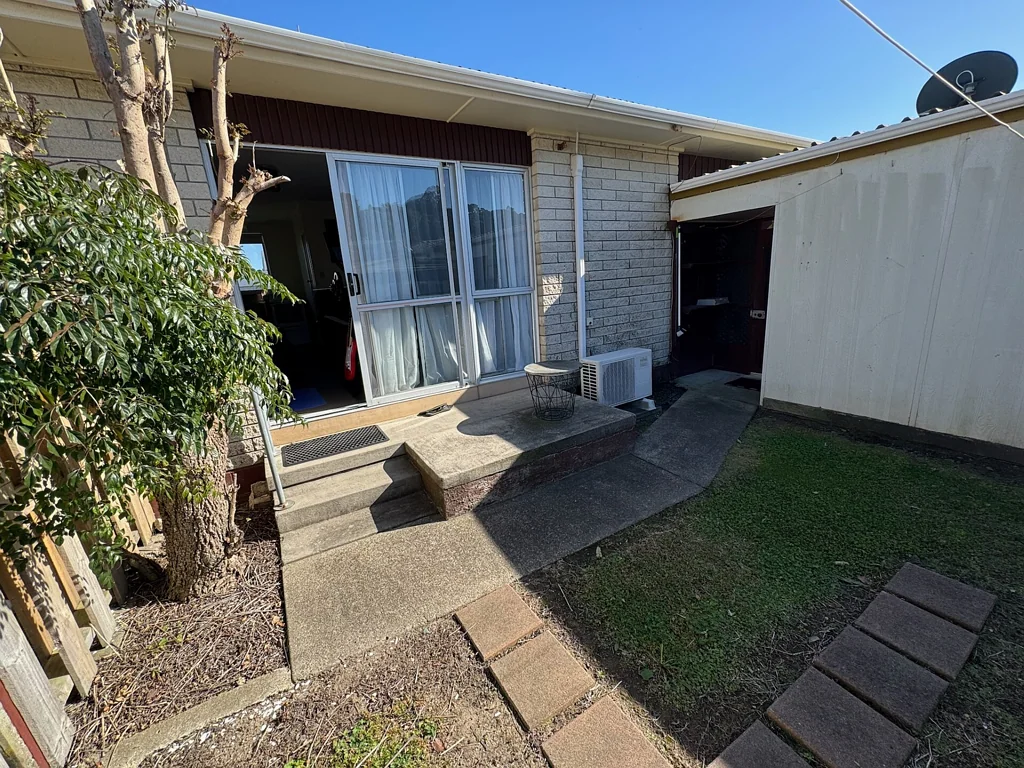 Whakatane 2 Slaapkamer Walk to town, easy living, buyers take note!