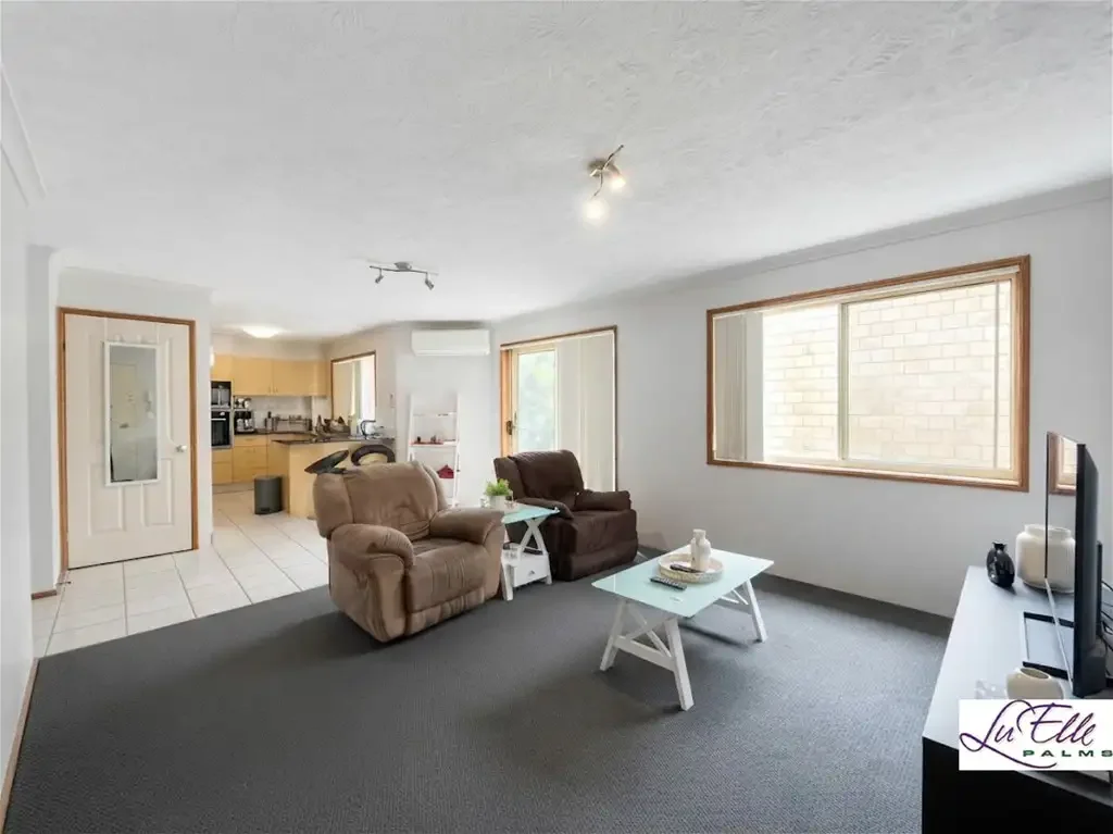 Tweed Heads West 2ห้องนอน Prime Coastal Living & Incredible Convenience---Ground Floor 2Bed2bath Apartment