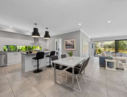 27 Baldwin Crescent, Pimpama, QLD 4209, 4 Bedrooms, 2 Bathrooms, House
