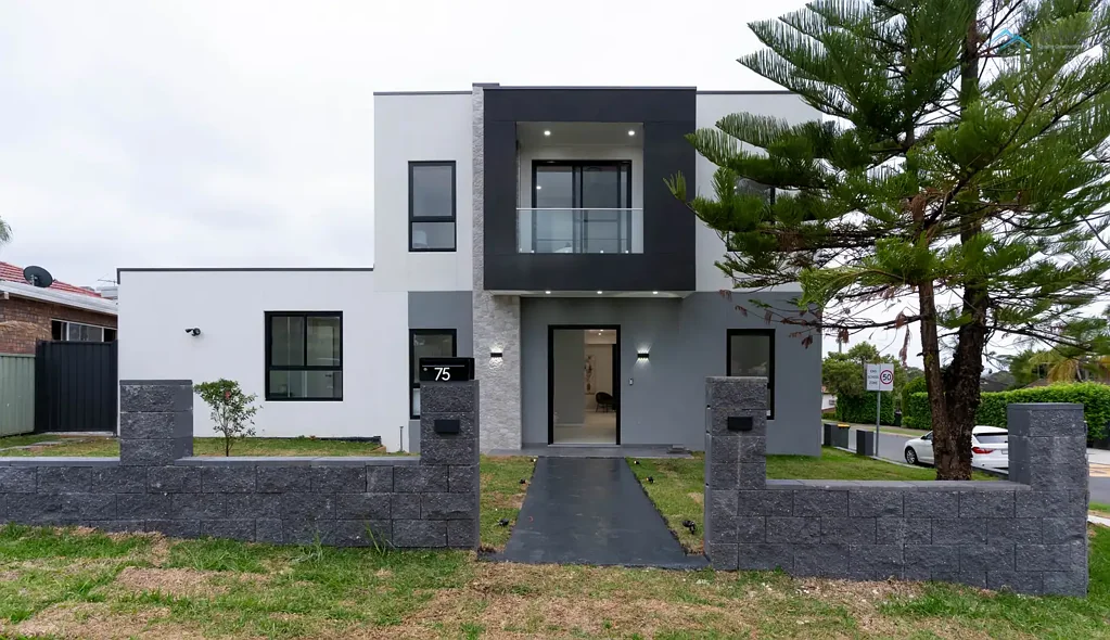 Stunning Spacious 5 Bedrooms Family Home for Rent - 75 Bruce Street, Merrylands West
