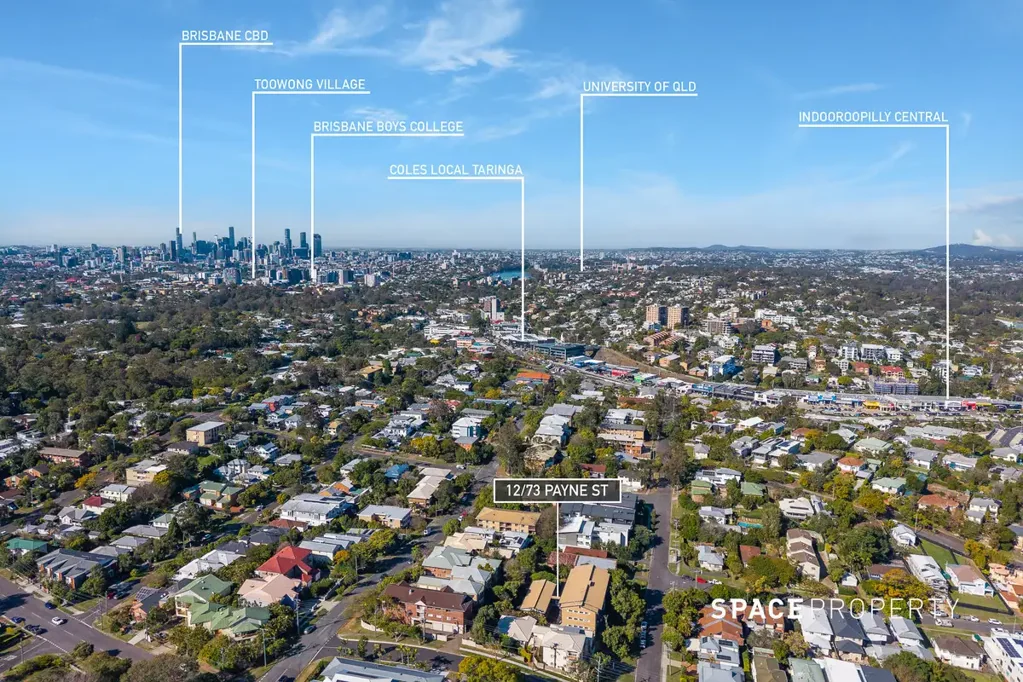 Indooroopilly 2房 Indooroopilly中心地带的顶层生活！ Top Floor Living in the Heart of Indooroopilly!