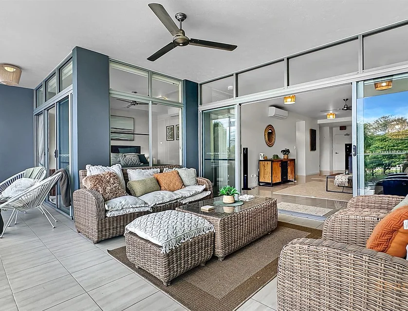 205/174 Grafton Street, Cairns City, Cairns, 2 rūma, 2 rūma horoi, Apartment