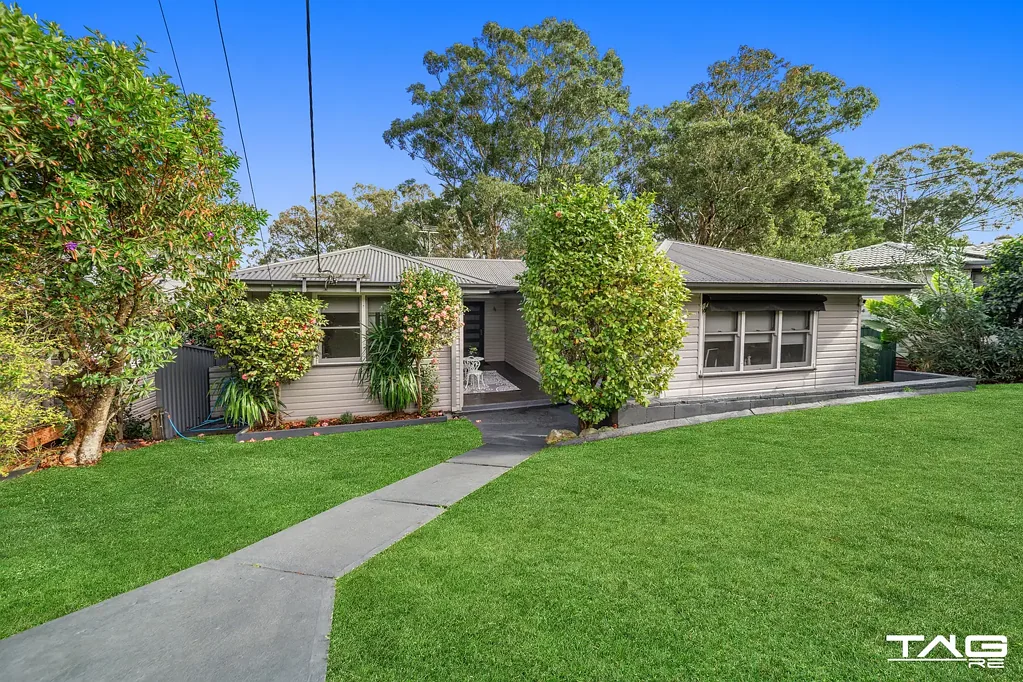 11 Crestbrook Street, Seven Hills, NSW 2147