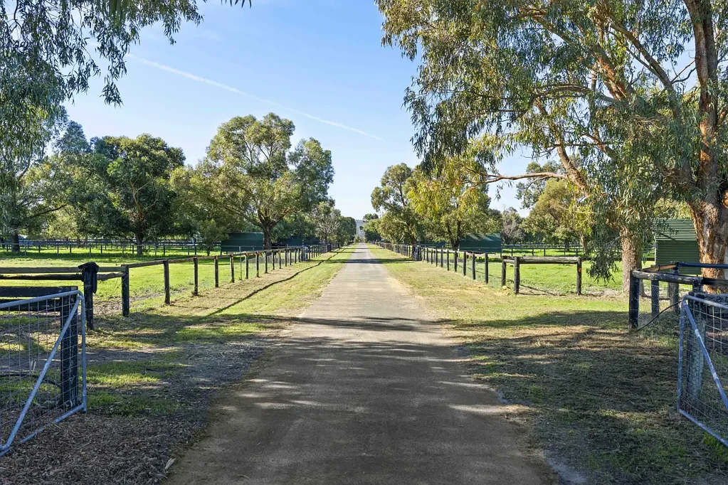 Bullsbrook 5غرفة نوم MOGUMBER PARK THE ULTIMATE EQUINE, VETERINARY & BREEDING FACILITY