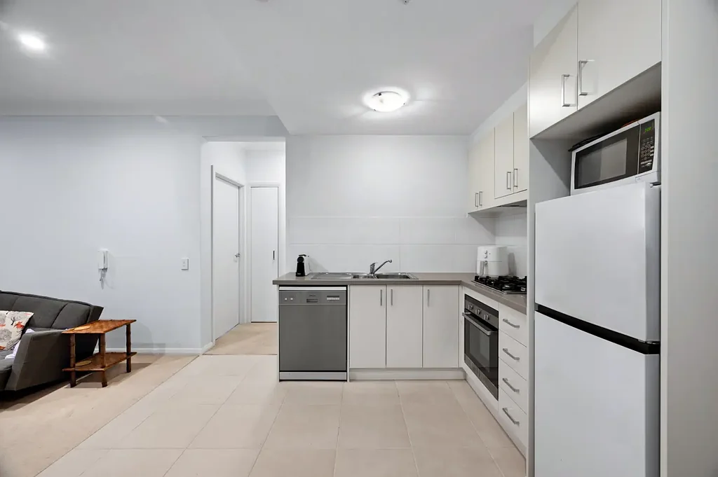 Campbelltown 1Habitaciones AMAZING LOCATION - WALK TO TRAIN STATION & SHOPS
