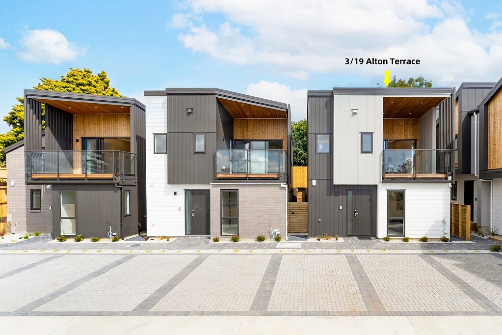 Pakuranga Heights 4બેડરૂમ Elevated Standalone Living with Views