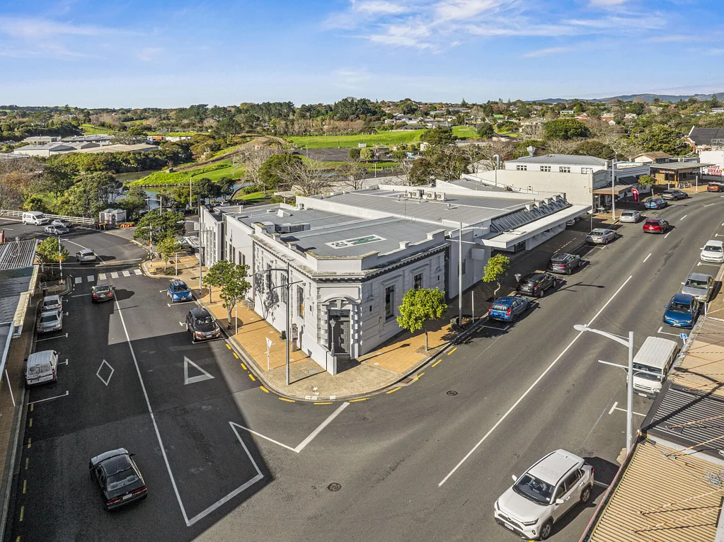 Waiuku Iconic property