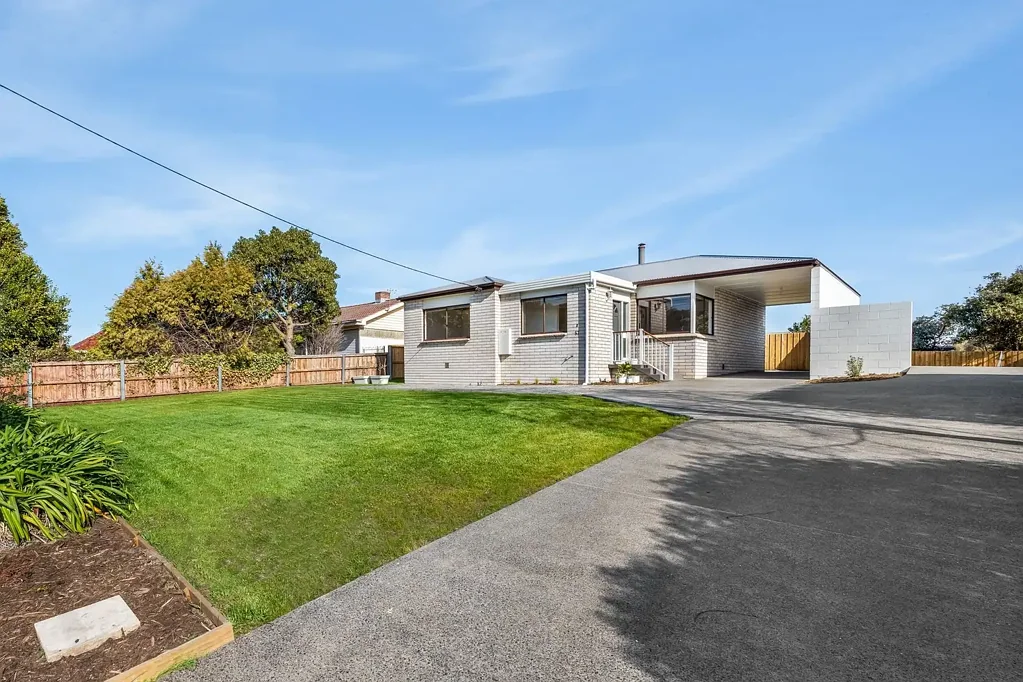 57 Howrah Road, Howrah, TAS 7018