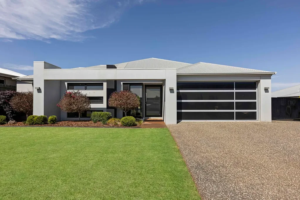 Kleinton 4ਬੈੱਡਰੂਮ Quality, space, and privacy in a modern family design