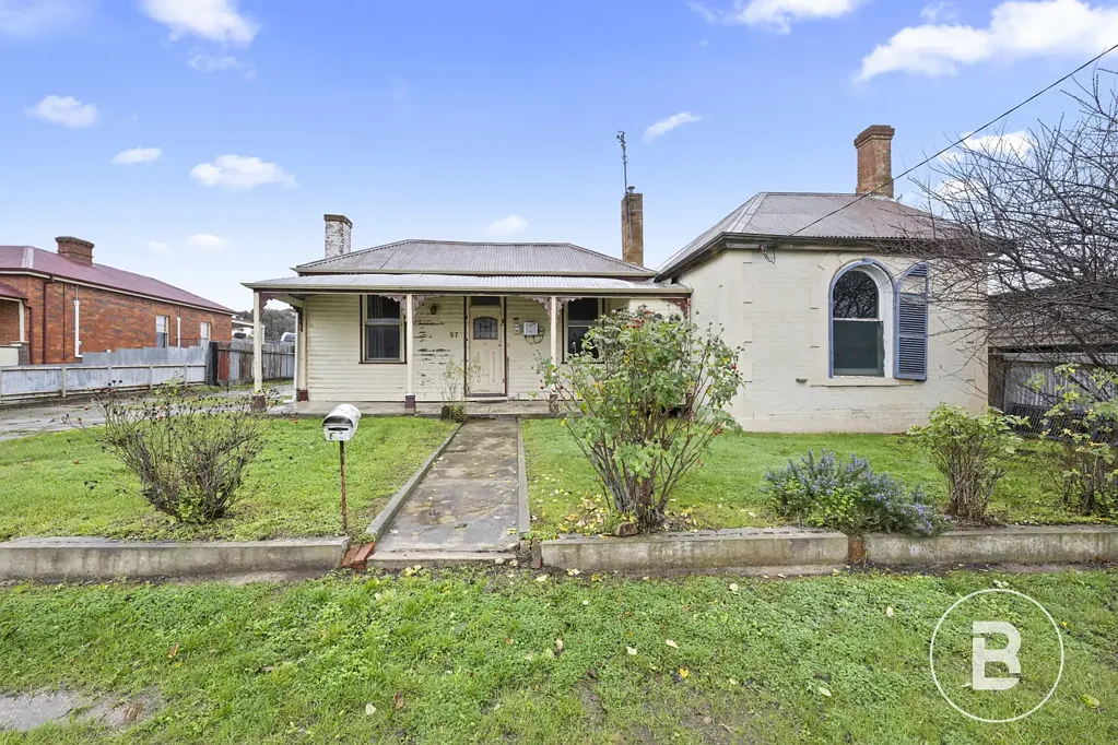 Maryborough 4房  Restore the Past. Create the Future. Circa 1880s Character Home on Approx. 1,012m²