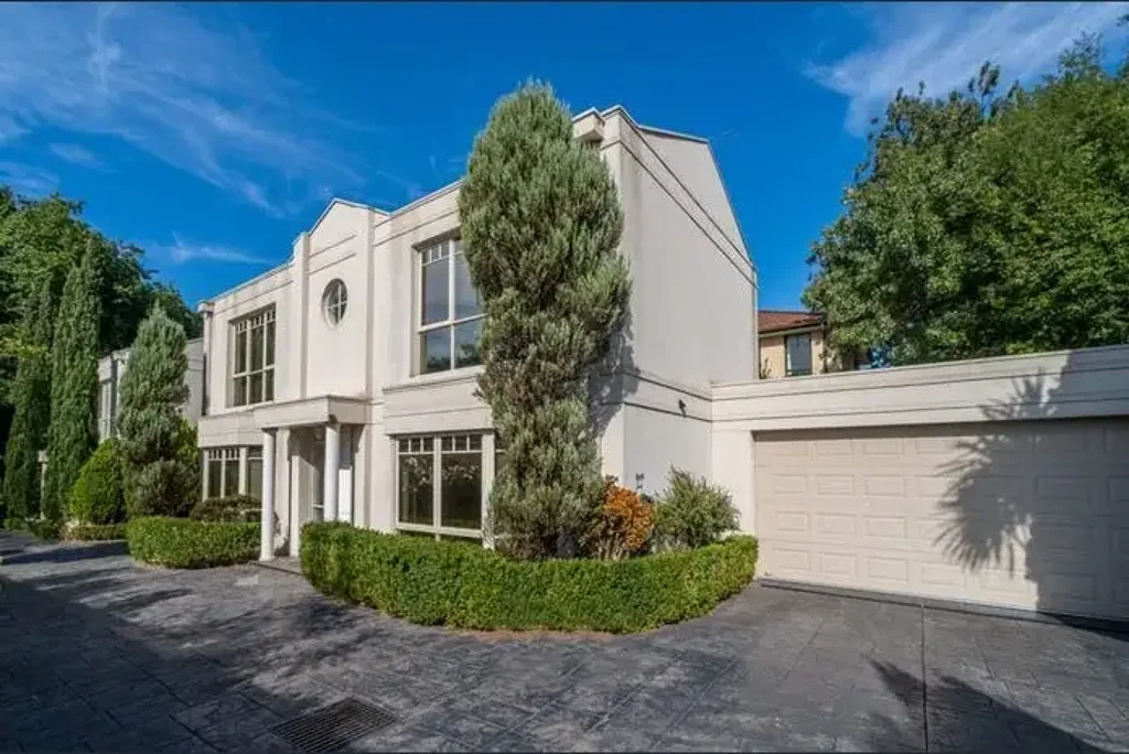 Exquisite Townhouse Living in the Heart of Box Hill – A Rare Opportunity