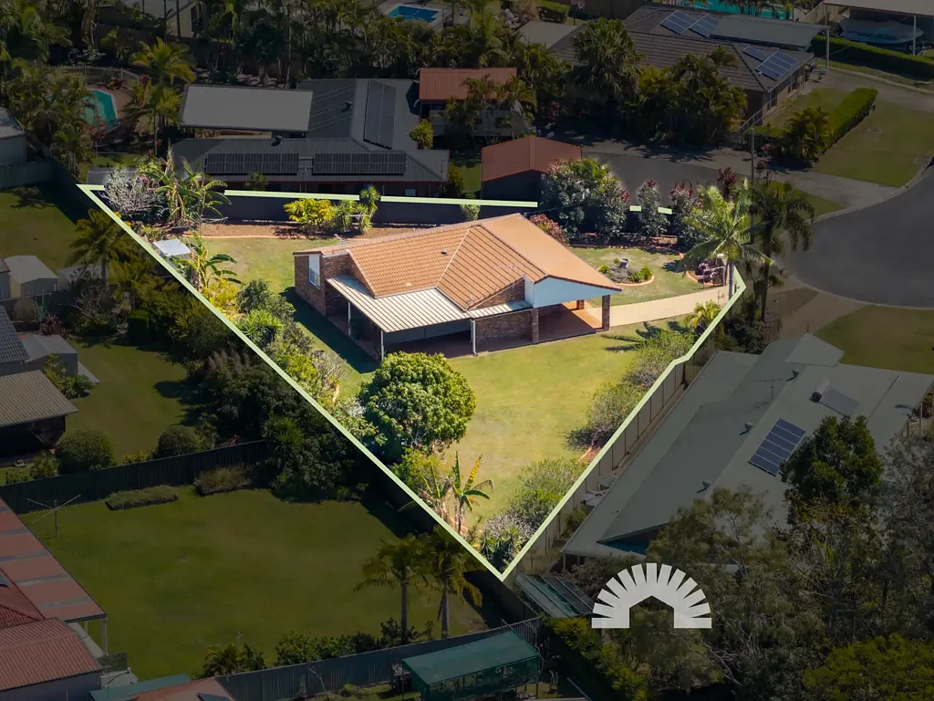 Burpengary 3 Slaapkamer A Big Fenced Block with Two Sheds in Burpengary