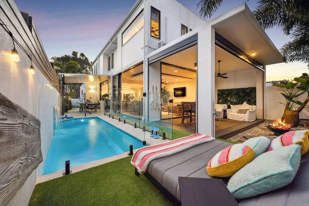 Coolum Beach 3 Bedroom Architect-Designed Luxury in Central Coolum