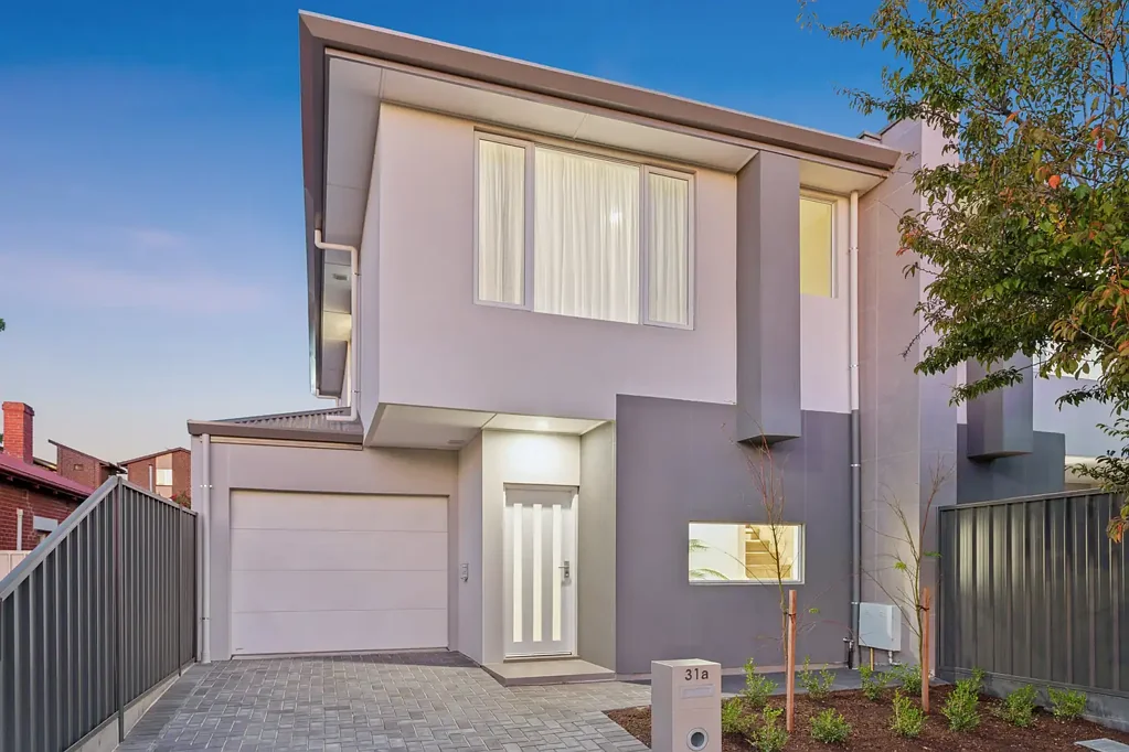 31b Farnham Road, Keswick, SA 5035