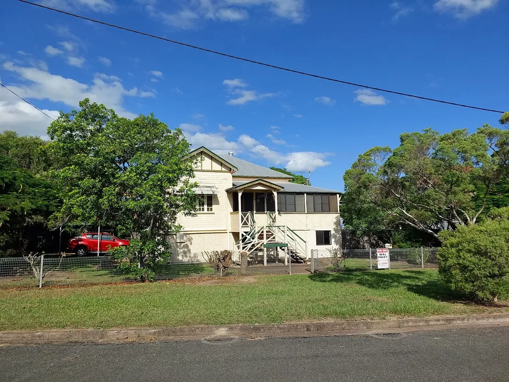 11 Wolseley  Street, Granville, QLD 4650