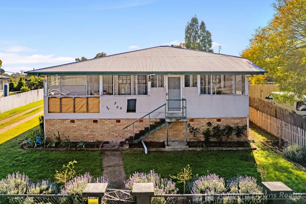 3 Yarrawonga Street, Warwick, QLD 4370