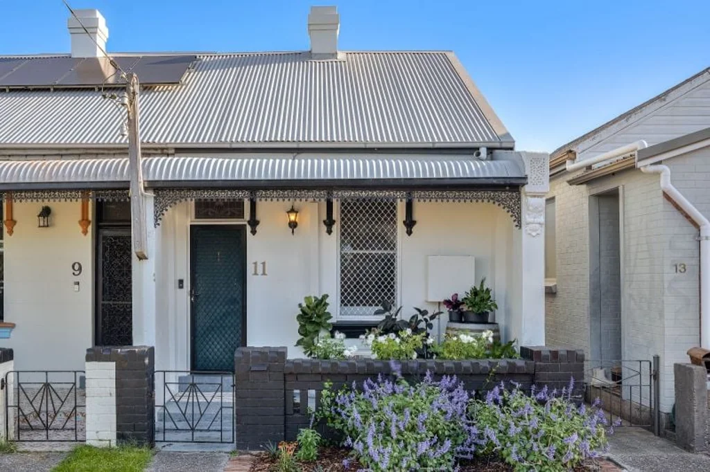 11 Cleary Street, Hamilton, NSW 2303