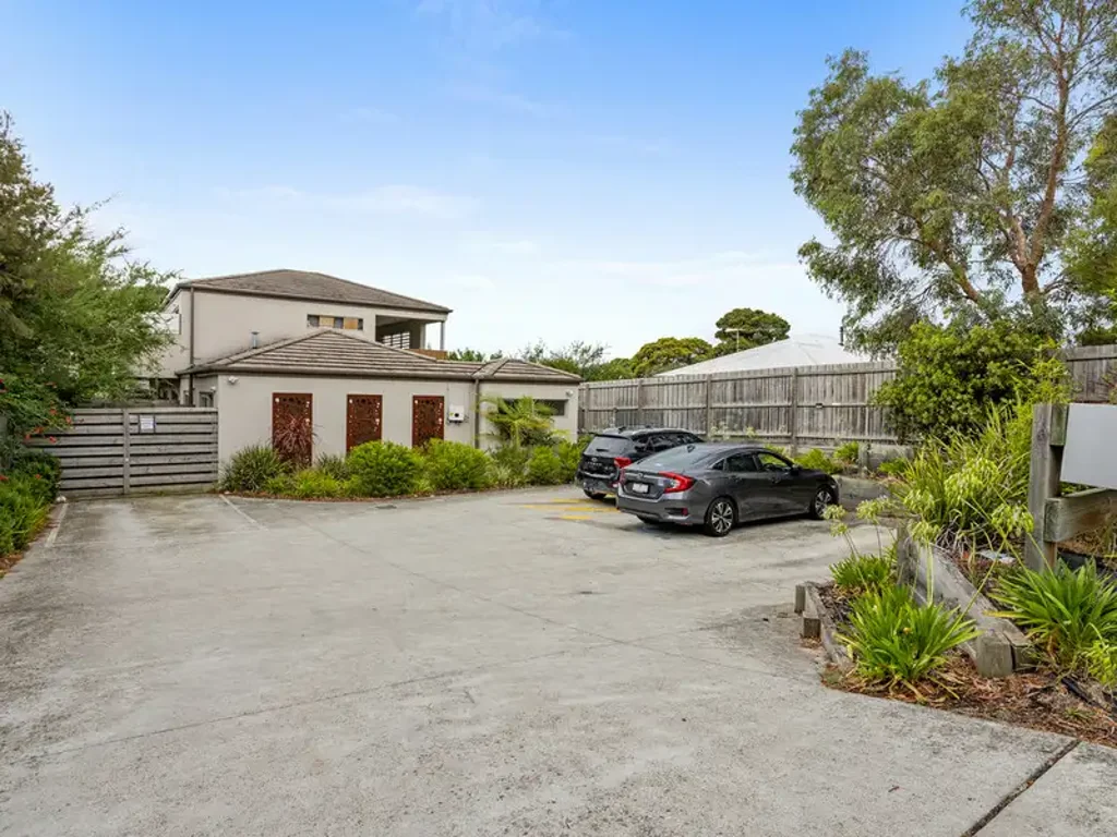 Close to amenities