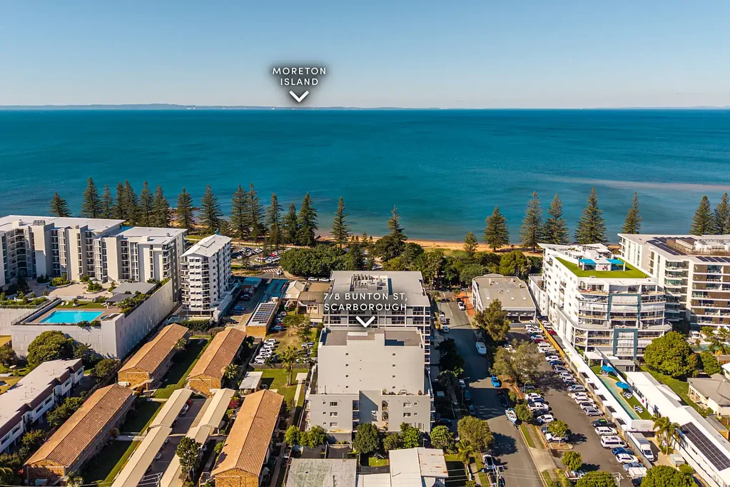 Scarborough 3 Bedroom Under Contract by Clinton Viertel