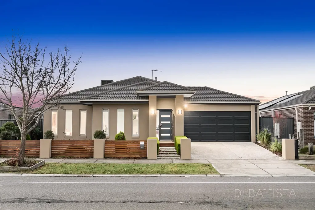 30 Grevillea Street, Craigieburn, VIC 3064