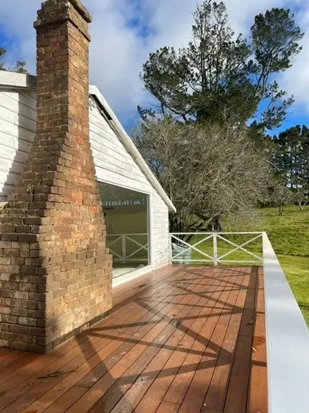 Country cottage in private rural setting