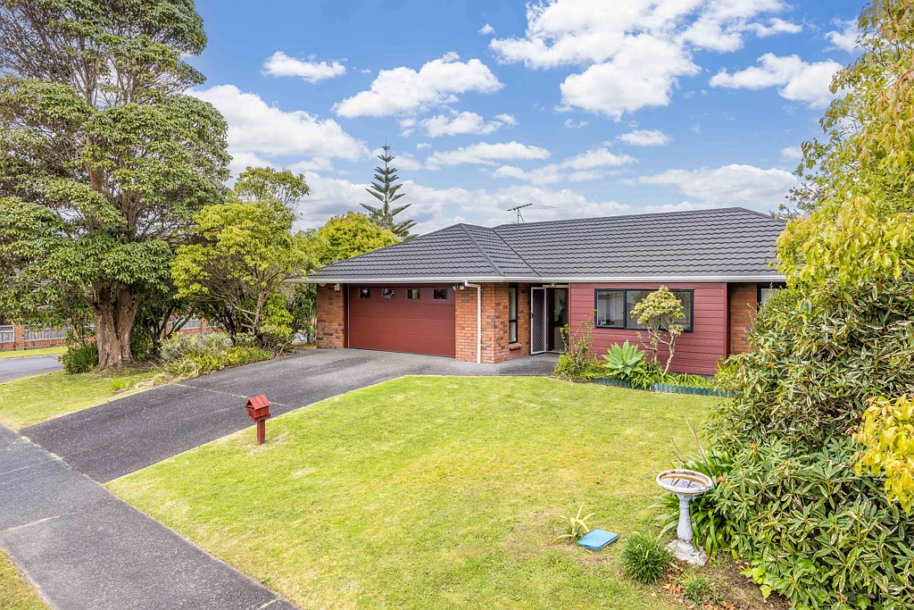 4 Settlers Grove, Orewa, Rodney, Auckland