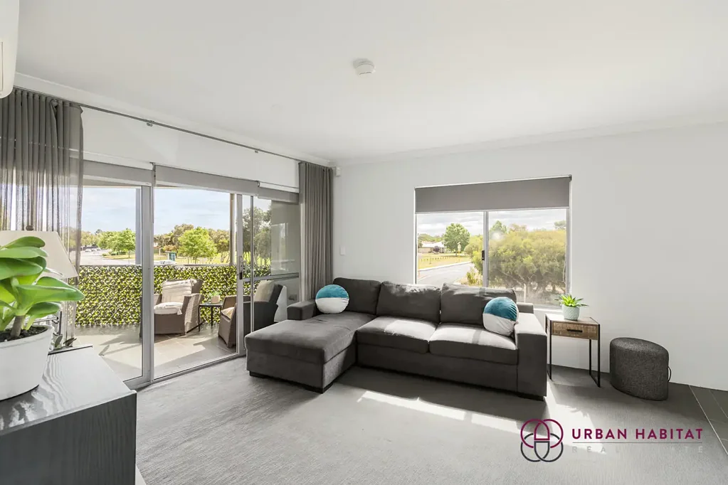 Atwell 1 Slaapkamer Sleek, Secure & Stylish Living