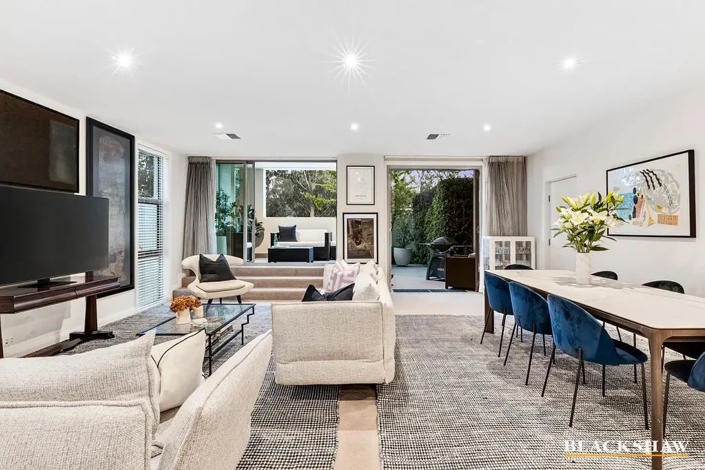Forrest 2房  Superb courtyard residence in a premium lifestyle location