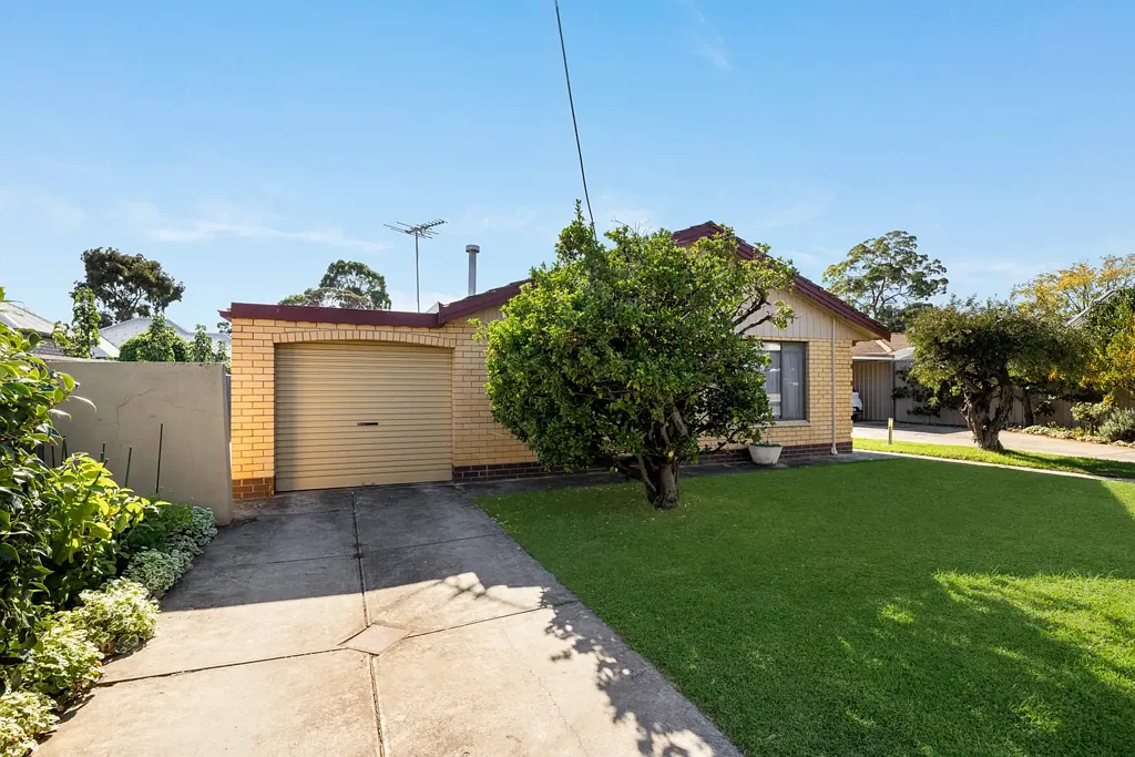 Maylands 2房  Period Bones, Desirable Eastern Address