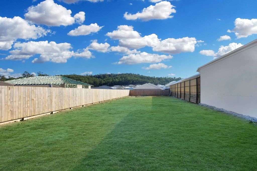 LOT 8538/101 Belvedere Drive, Spring Mountain, QLD 4300