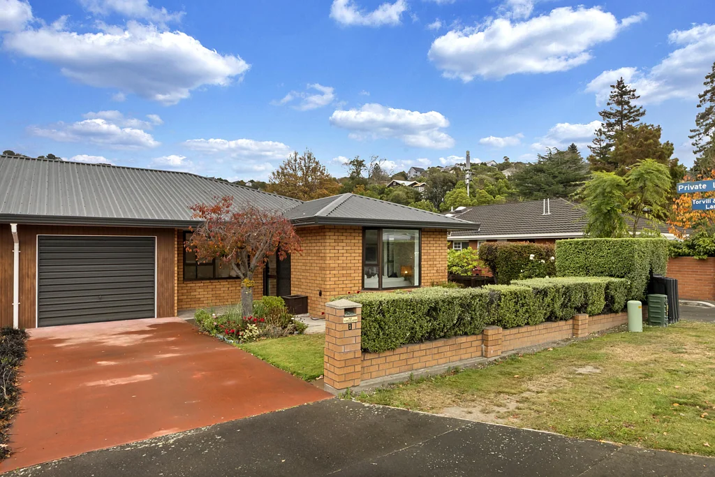 1/1 Torvill And Dean Lane, Cashmere, Christchurch, Canterbury