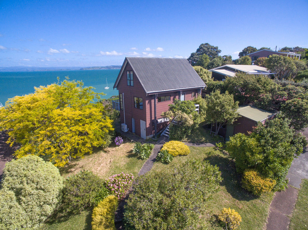 4 Kennedy Point Road, Surfdale, Auckland, 3 habitaciones, 0 baños