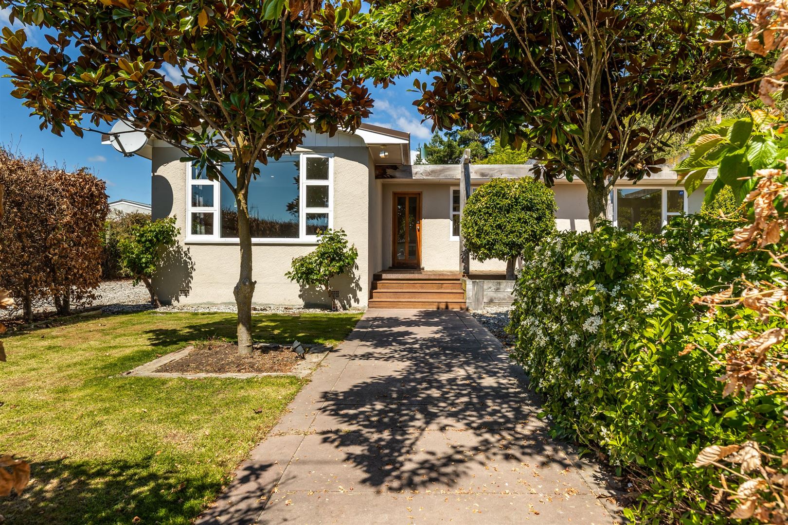 16 Reid Avenue, Luggate, Queenstown Lakes, 4房, 2浴