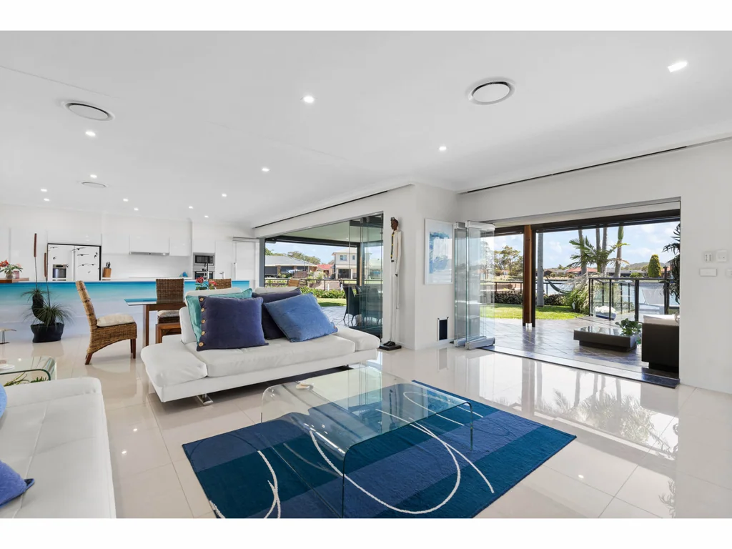 110 Elizabeth Parade, Forster, NSW 2428