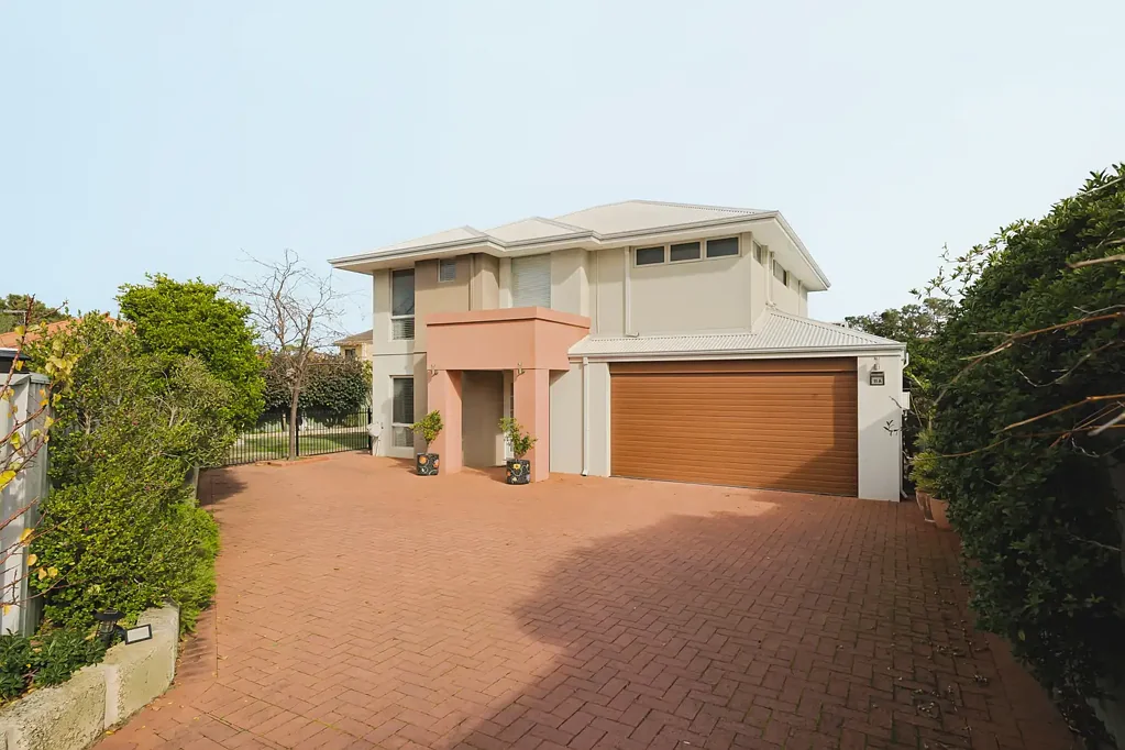 Melville 4Kwarto Contemporary Family Living with Space, Privacy and Style in Melville