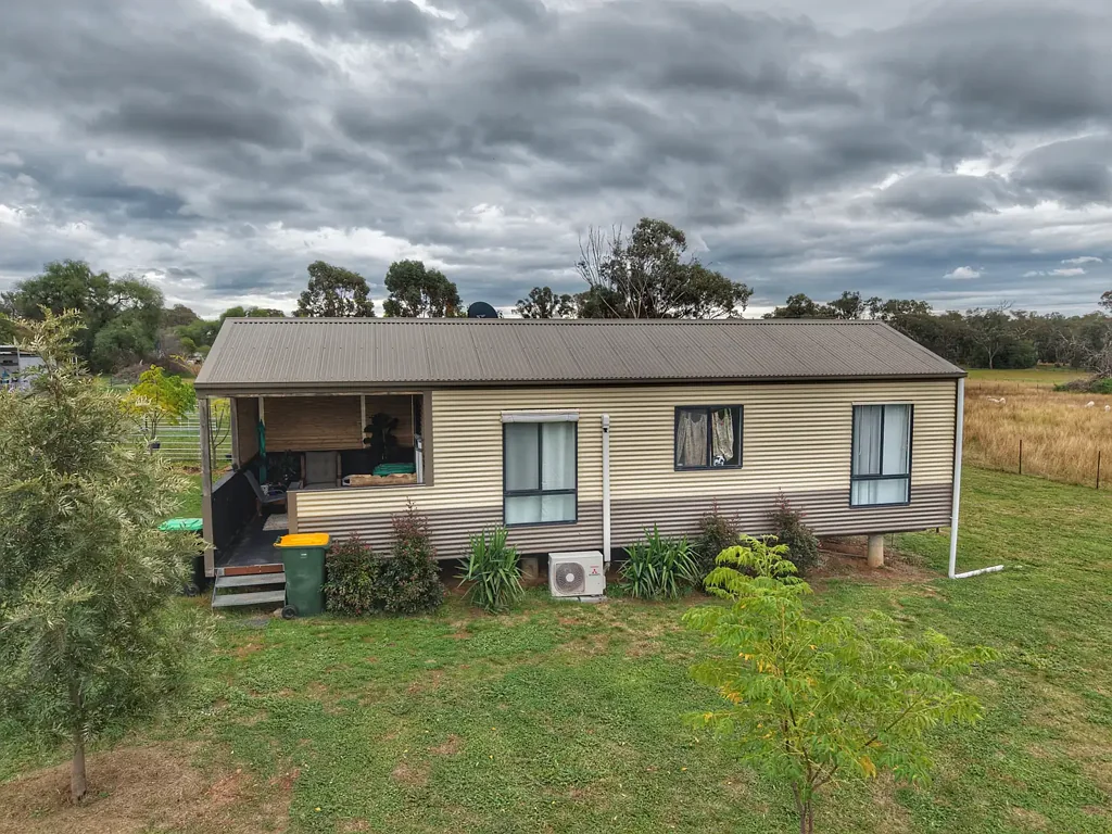 Koorawatha 1房  Country Charm on a Spacious 5,300m2 Block
