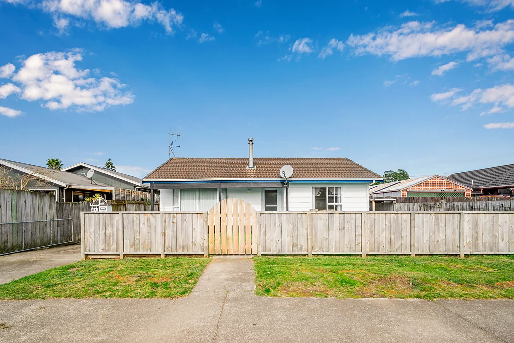 Paraparaumu Beach 2ਬੈੱਡਰੂਮ Sunny Starter Near the Beach