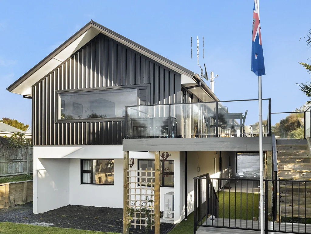 Taieri Mouth 3房  The Coastal Upgrade You’ve Been Waiting For