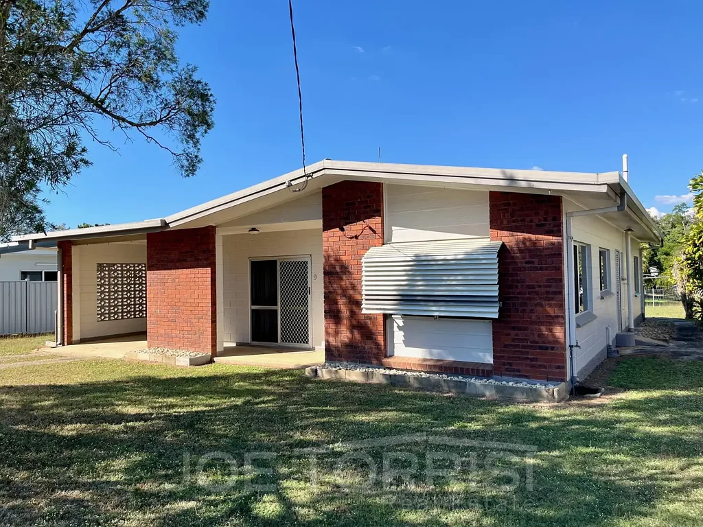 Mareeba 3Moenga AFFORDABLY PRICED & VERY WELL PRESENTED