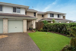 53/8 Peninsula Avenue, Cornubia