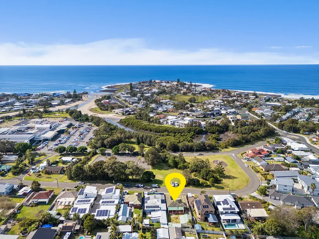 Barrack Heights 3房  Beachside Opportunity in a Prime Barrack Heights Location